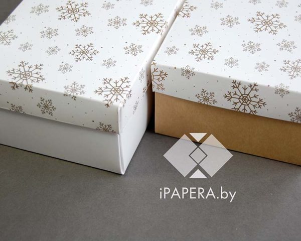 Коробка "Снежинки" 12*20*3 см (крафт дно) — изображение 3