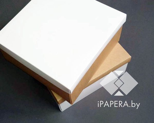 Коробка "Белая" 20*20*7 см (крафт дно)