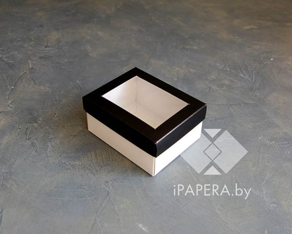 Коробка "Черная с окном" 10*8*5 см (белое дно)
