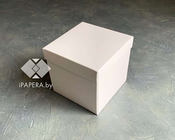 Коробка "Белая" 10*10*10 см (белое дно)