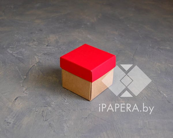 Коробка "Красная" 5,5*5,5*5,5 см (крафт дно)