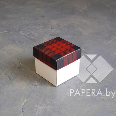 Коробка "Шотландка" 5,5*5,5*5,5 см (белое дно)