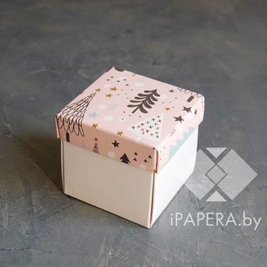 Коробка "Ёлки" 5,5*5,5*5,5 см (белое дно)