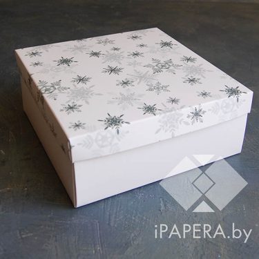 Коробка "Акварельные снежинки" 22*22*10 см (белое дно)