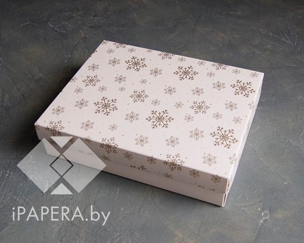 Коробка "Снежинки" 21*16,5*5 см (белое дно)