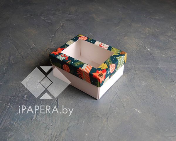 Коробка "Волшебный праздник с окном" 10*8*5 см (белое дно)