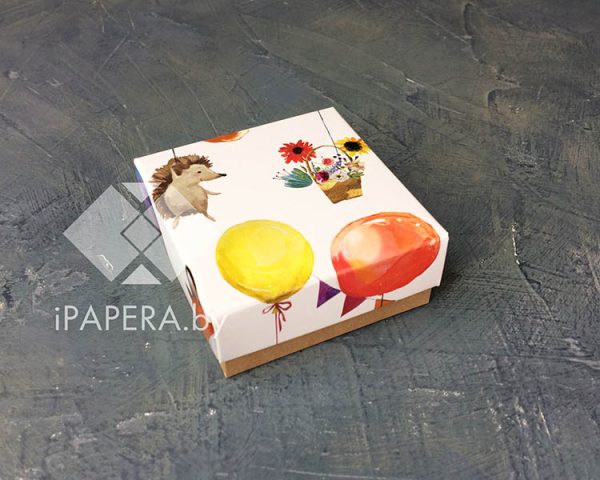 Коробка "Зверята на шариках" 5*5*3 см с фальшбортом (крафт дно)