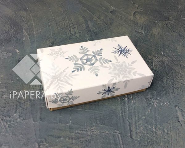 Коробка "Акварельные снежинки" 10*6*2,5 см (крафт дно)