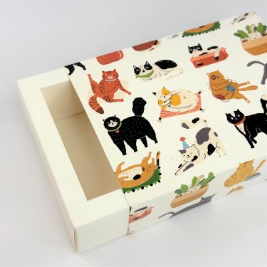 Коробка-пенал "Коты" 11*16*5 см (белое дно)