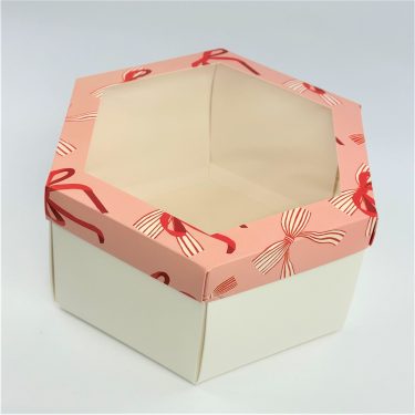 Шестигранная коробка с окном "Бантики" 21,5х24,5х12 см (белое дно)