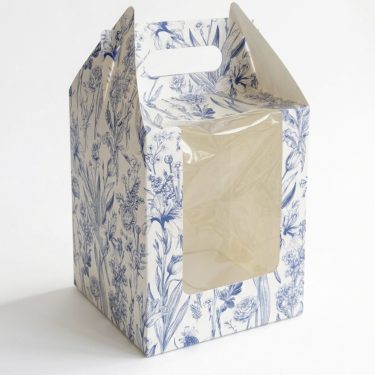 Коробка с ручкой и окном "Весенние цветы" 16*16*20 см (для кулича)